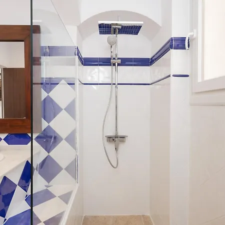 Apartment C92 - Rustic Two Bedrooms With Terrace Malaga