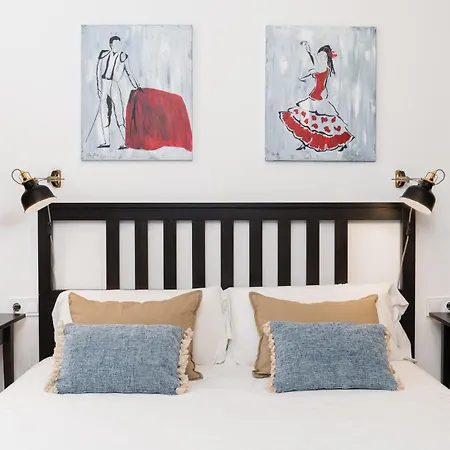 C92 - Rustic Two Bedrooms With Terrace * Malaga