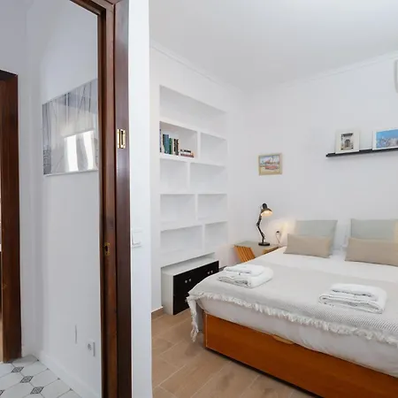 C92 - Rustic Two Bedrooms With Terrace Appartamento Málaga