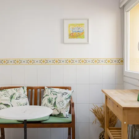 C92 - Rustic Two Bedrooms With Terrace Apartment *