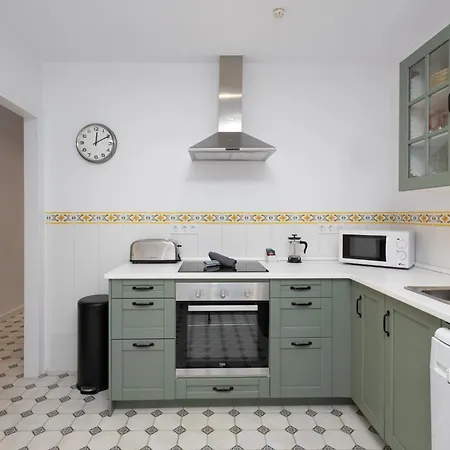C92 - Rustic Two Bedrooms With Terrace