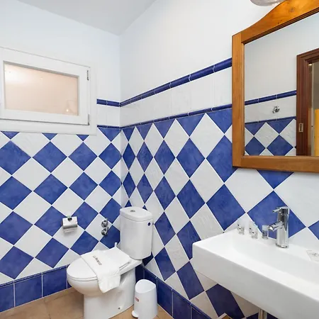 Apartment C92 - Rustic Two Bedrooms With Terrace *