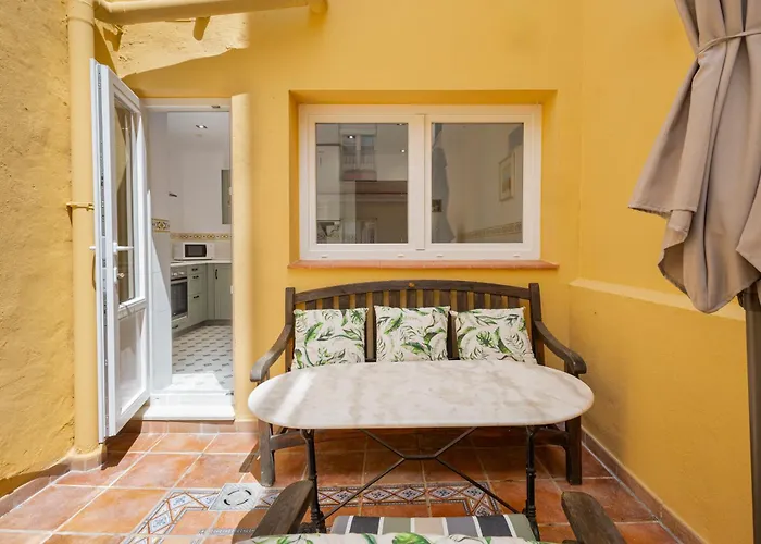 C92 - Rustic Two Bedrooms With Terrace