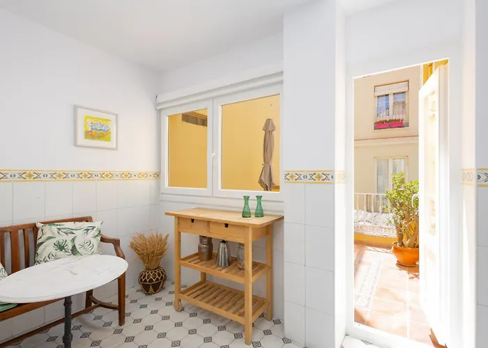 C92 - Rustic Two Bedrooms With Terrace Málaga