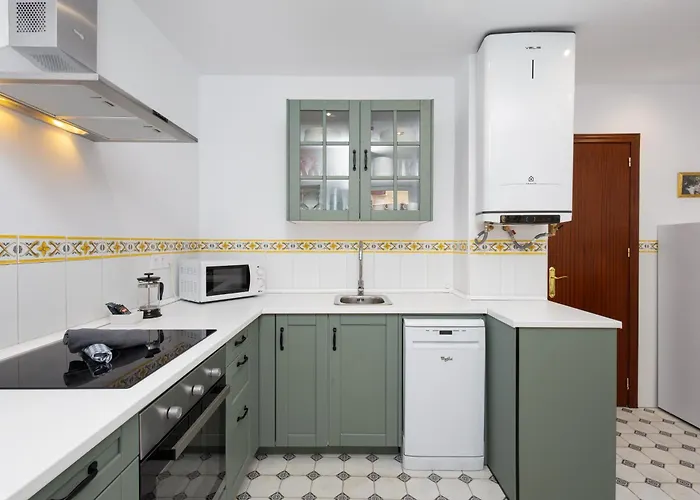 C92 - Rustic Two Bedrooms With Terrace *